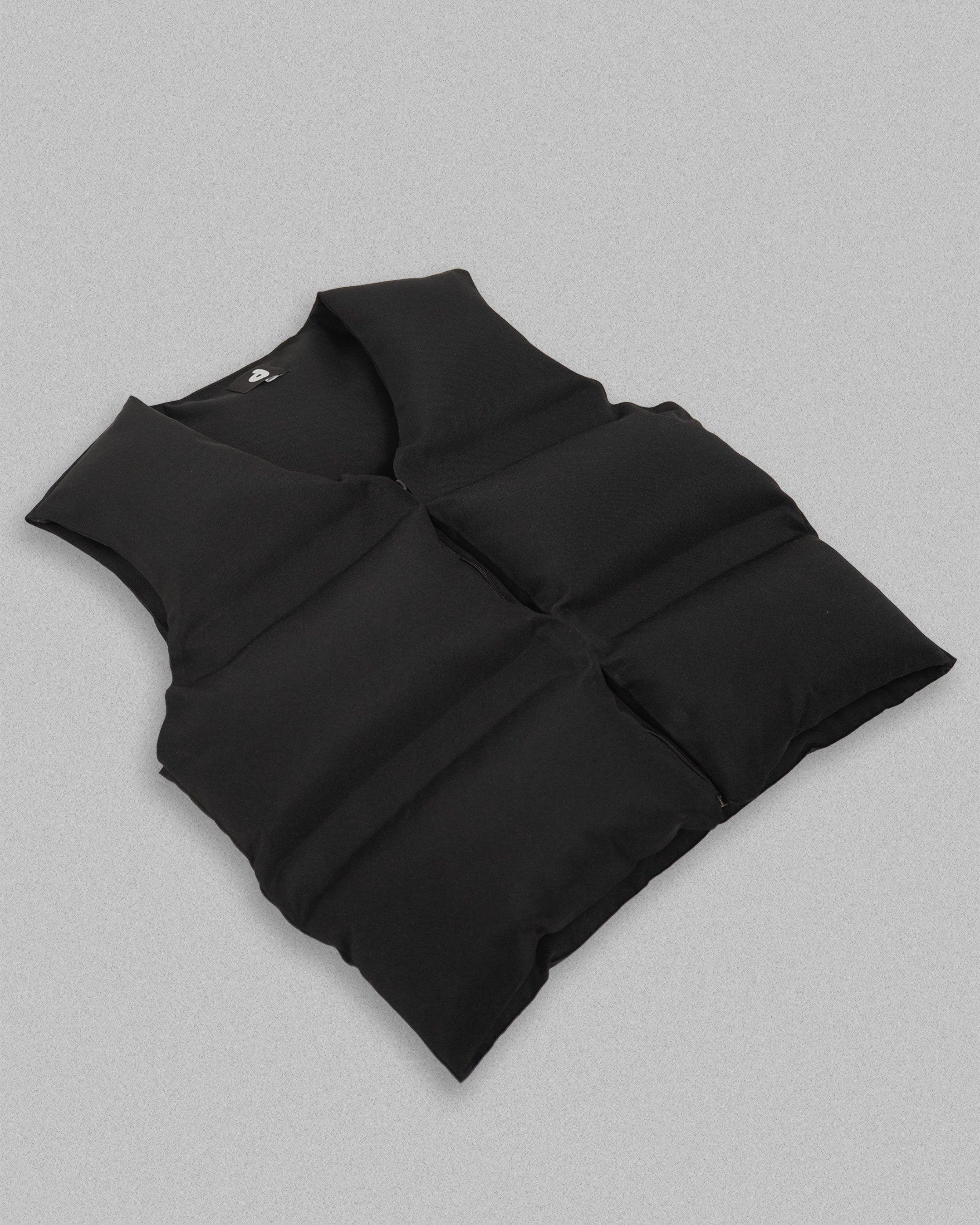 BLACK V2 PUFFER VEST